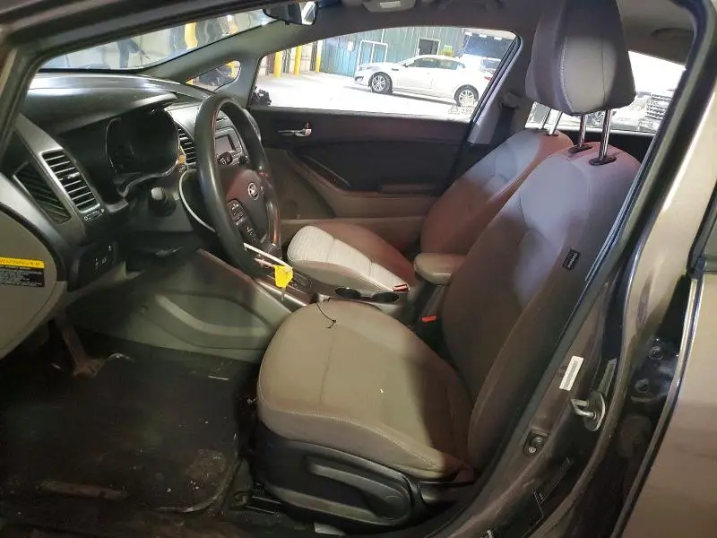 2014 KIA FORTE LX  
