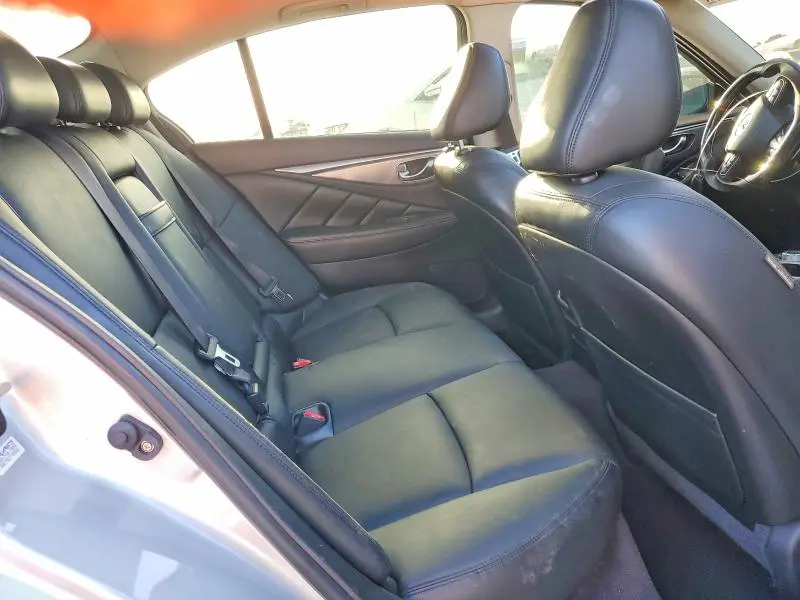 2015 INFINITI Q50 PREMIUM  