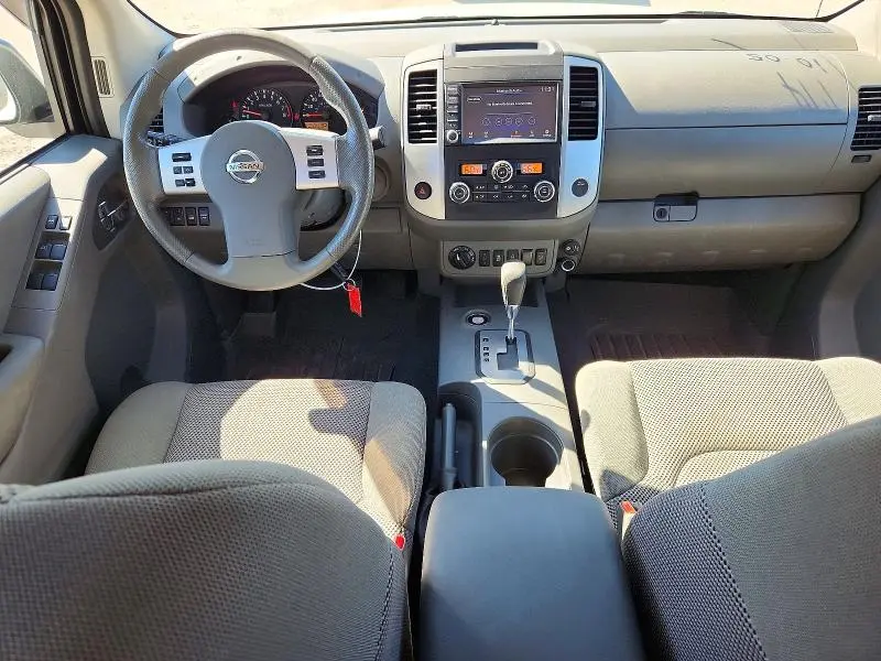 2020 NISSAN FRONTIER SV  