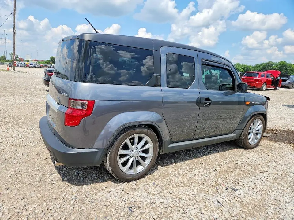2010 HONDA ELEMENT LX  