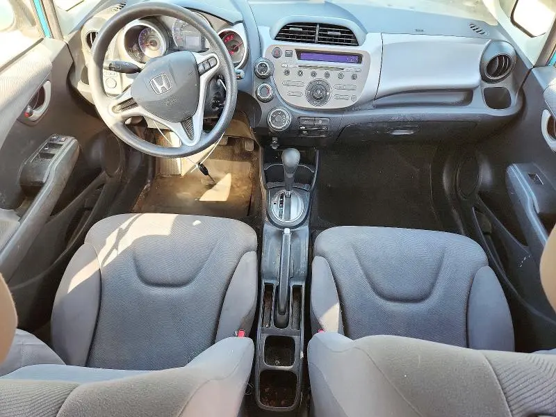 2013 HONDA FIT   