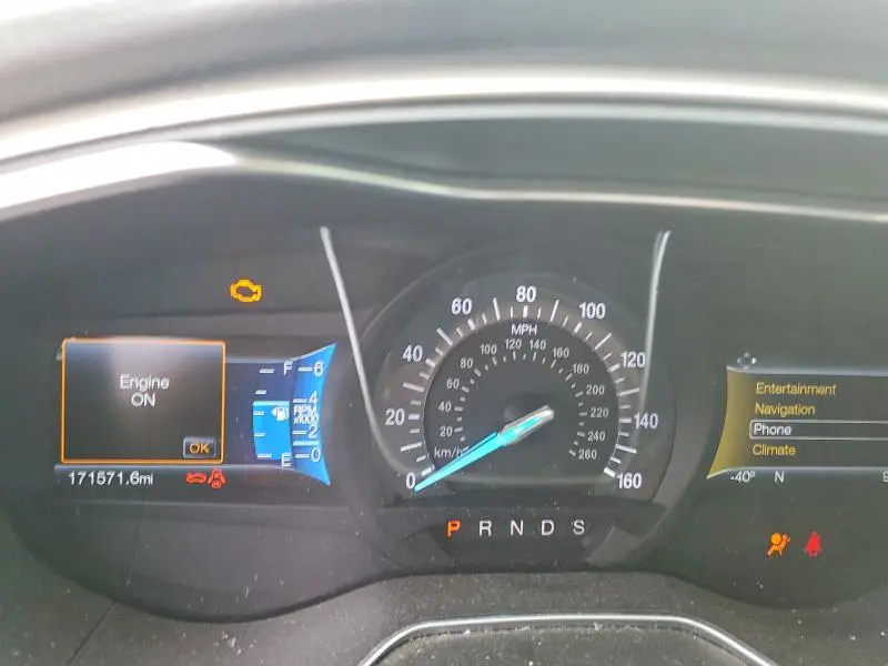 2016 FORD FUSION SE  