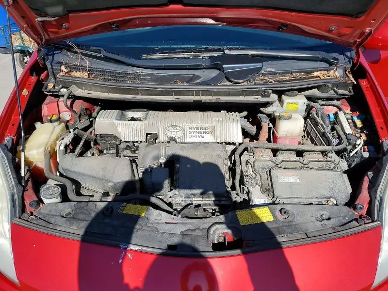 2013 TOYOTA PRIUS TWO  