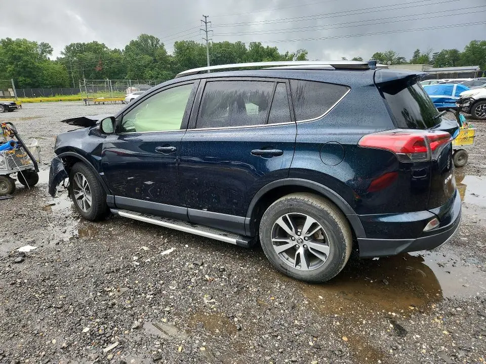 2018 TOYOTA RAV4 XLE  