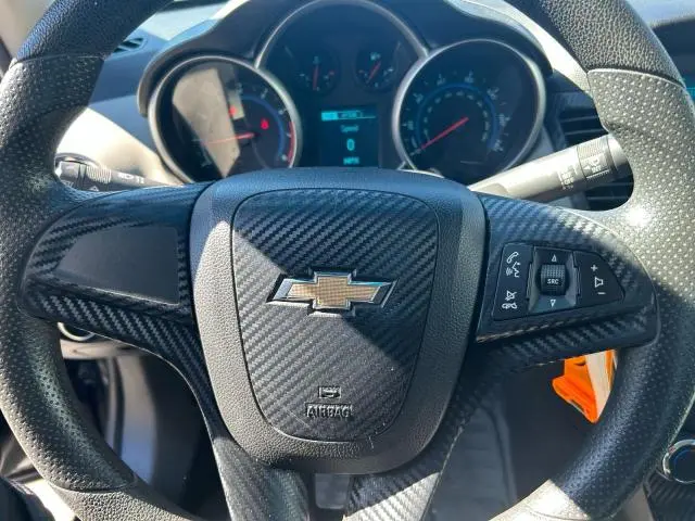 2015 CHEVROLET CRUZE LS  