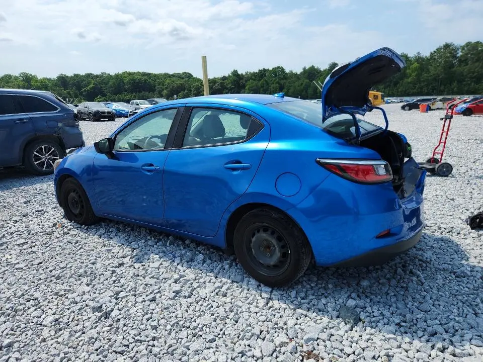 2020 TOYOTA YARIS L  