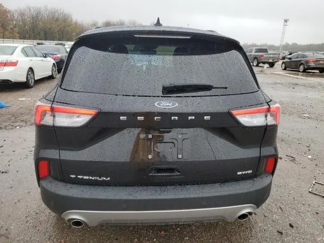 2022 FORD ESCAPE TITANIUM  