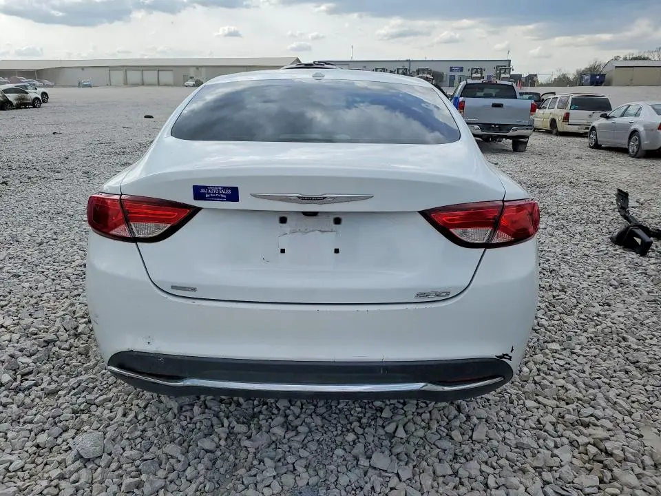 2015 CHRYSLER 200 LIMITED  
