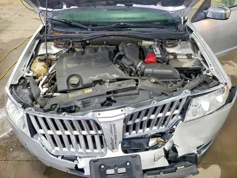 2012 LINCOLN MKZ   