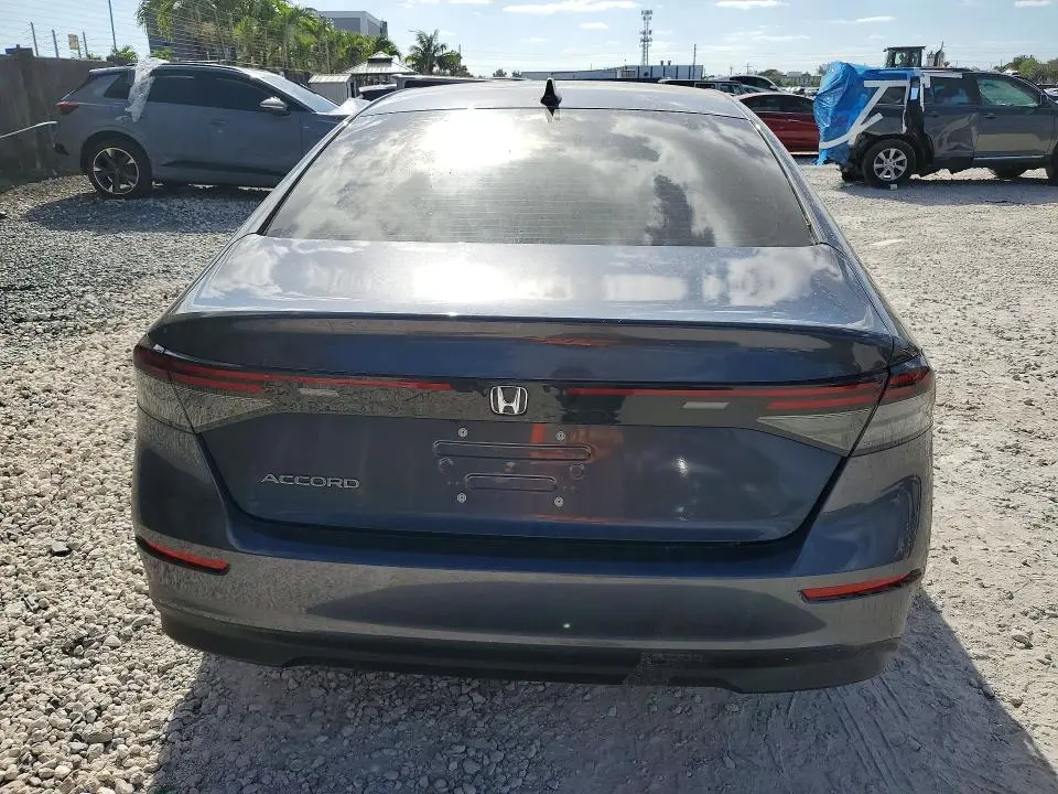 2024 HONDA ACCORD EX  