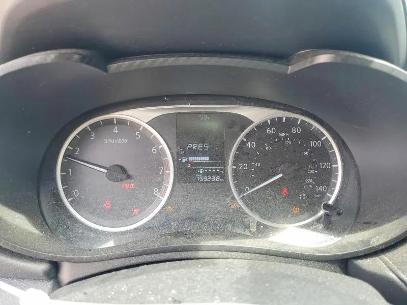 2020 NISSAN VERSA S  