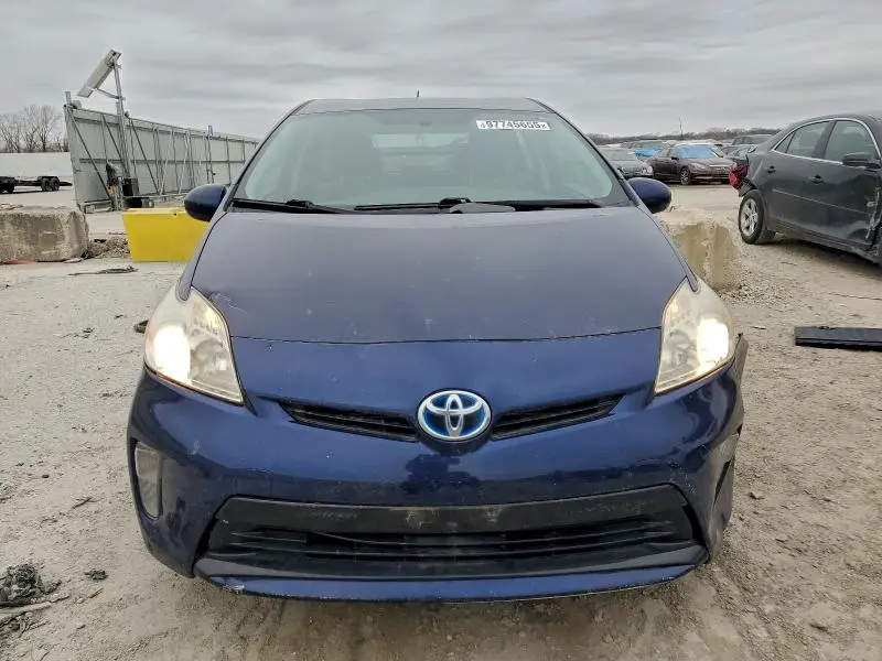 2014 TOYOTA PRIUS   