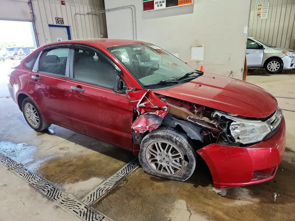 2010 FORD FOCUS SE  