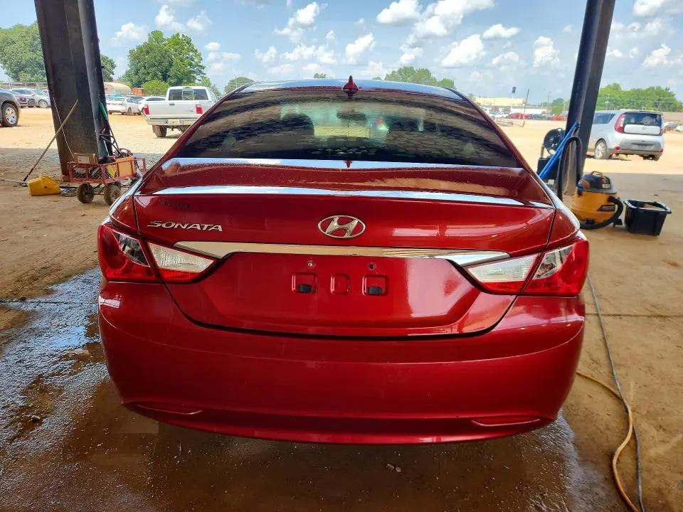 2013 HYUNDAI SONATA GLS  