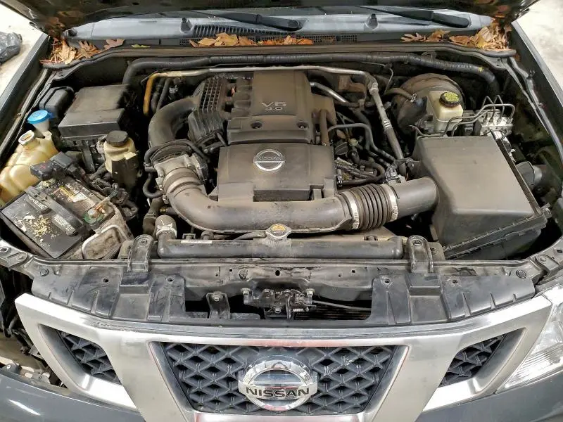 2015 NISSAN FRONTIER S  