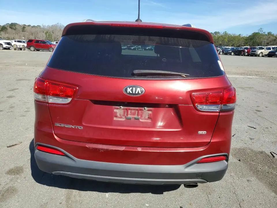 2016 KIA SORENTO LX  