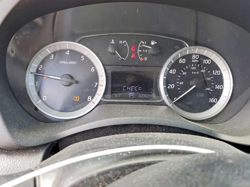 2015 NISSAN SENTRA SV  