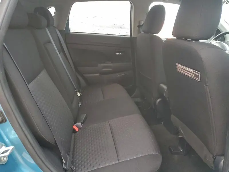 2011 MITSUBISHI OUTLANDER SPORT SE  