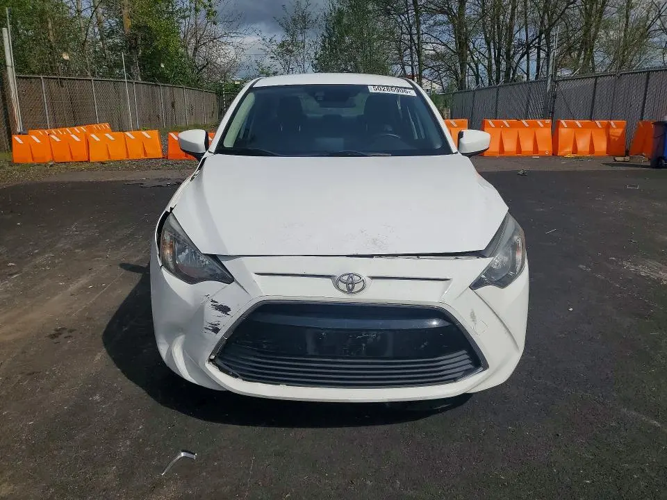 2017 TOYOTA YARIS IA BASE  