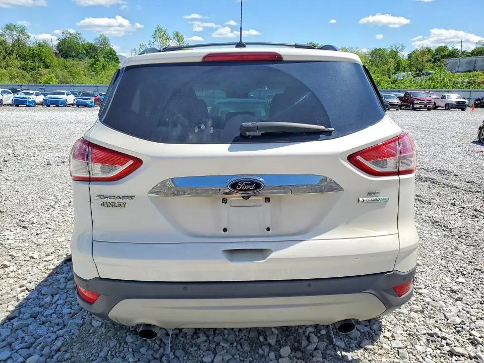 2015 FORD ESCAPE SE  