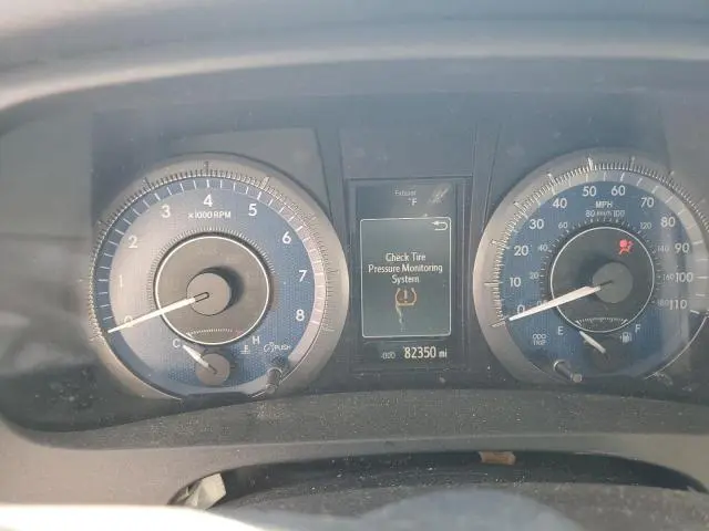 2019 TOYOTA SIENNA LE