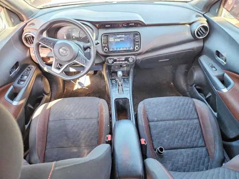 2021 NISSAN KICKS SR  