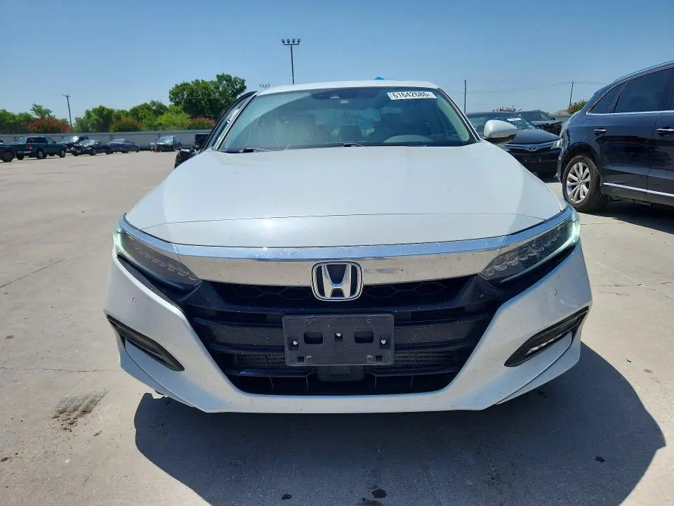 2019 HONDA ACCORD TOURING  