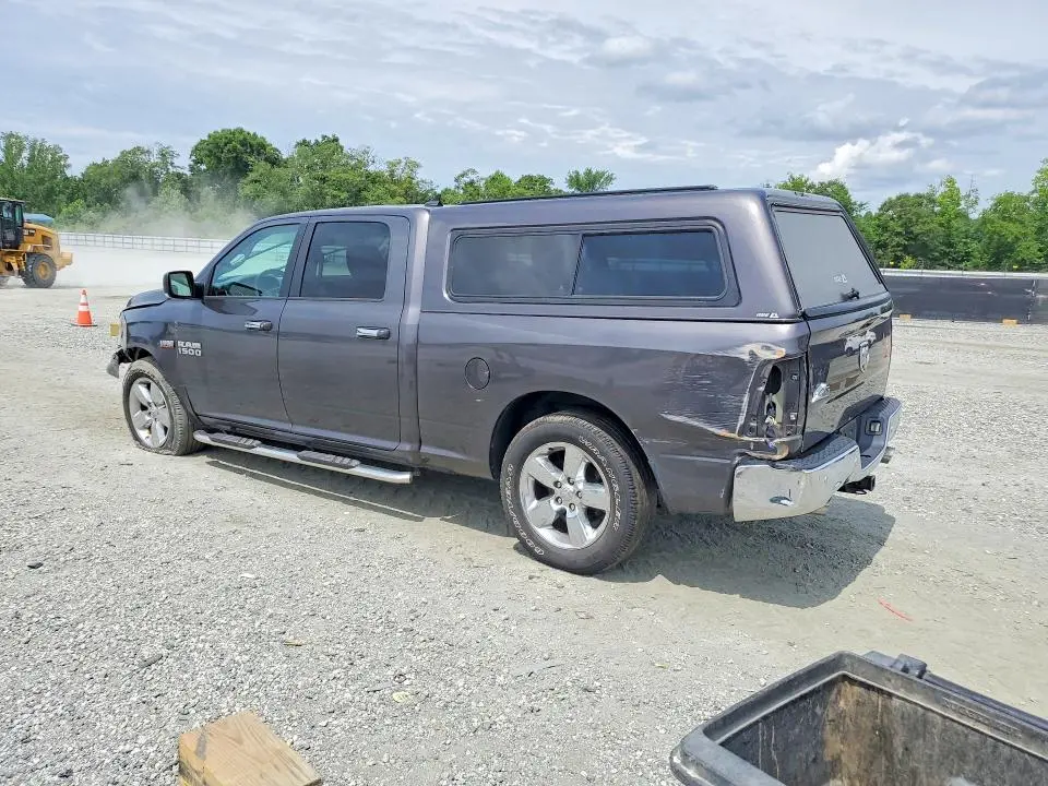 2018 RAM 1500 SLT  