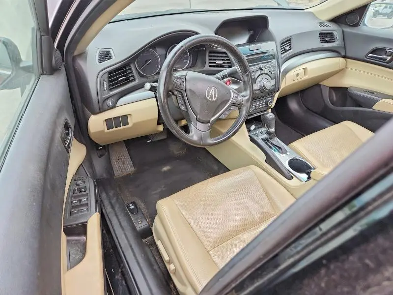 2013 ACURA ILX 20 TECH  
