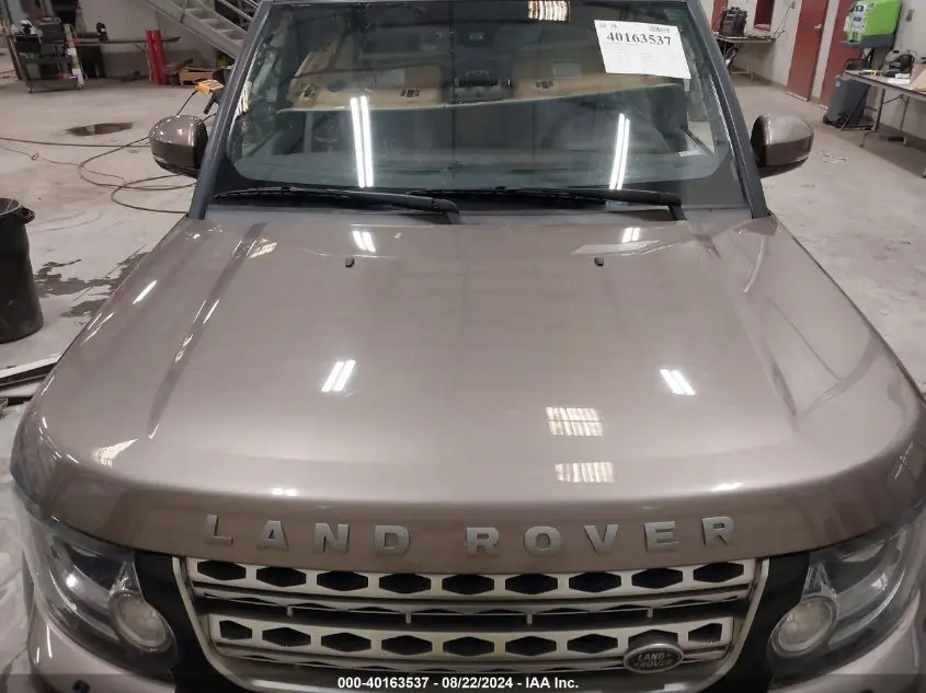 2015 LAND ROVER LR4  
