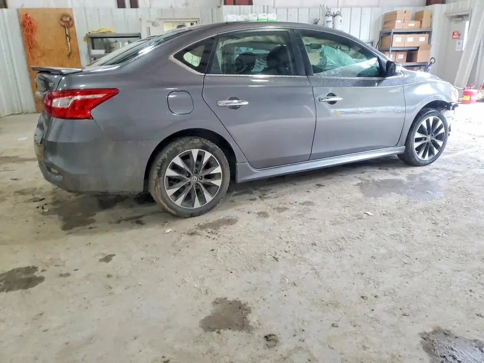 2019 NISSAN SENTRA SR  