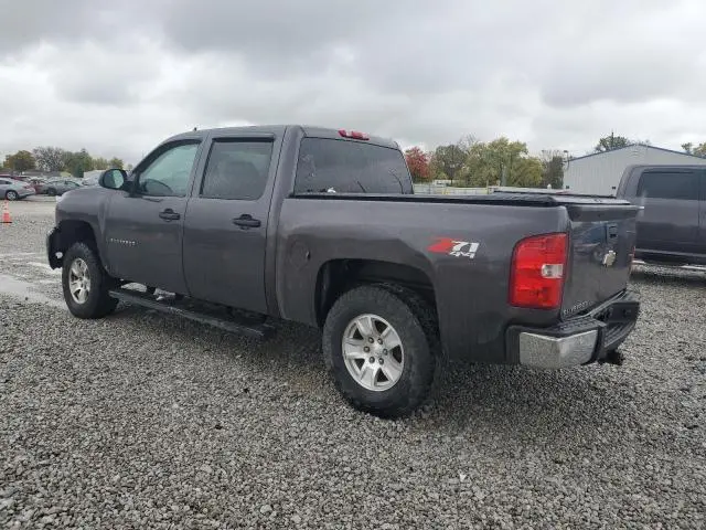 2011 CHEVROLET SILVERADO K1500 LT  