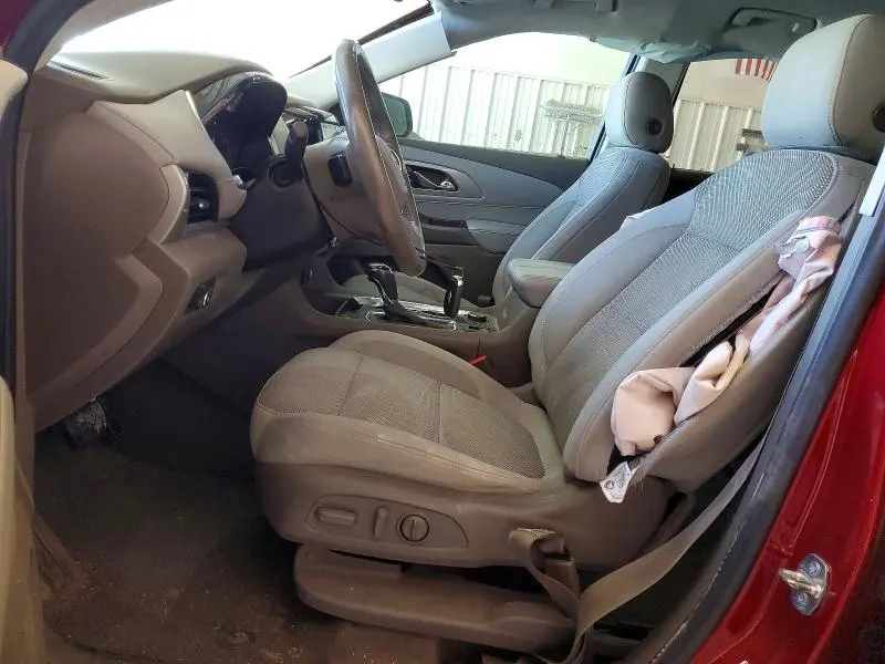 2020 CHEVROLET TRAVERSE LT  
