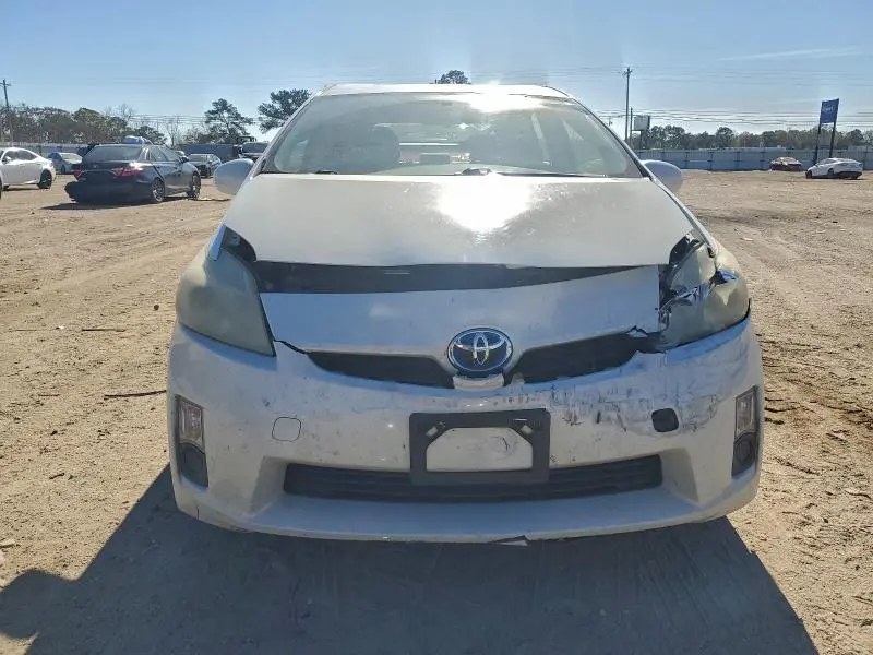 2011 TOYOTA PRIUS   