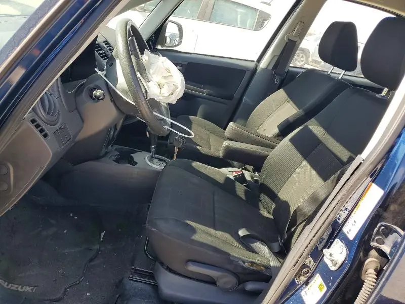 2010 SUZUKI SX4   