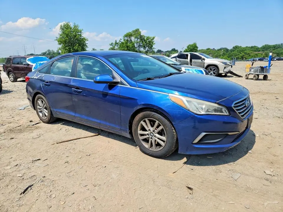 2017 HYUNDAI SONATA SE  