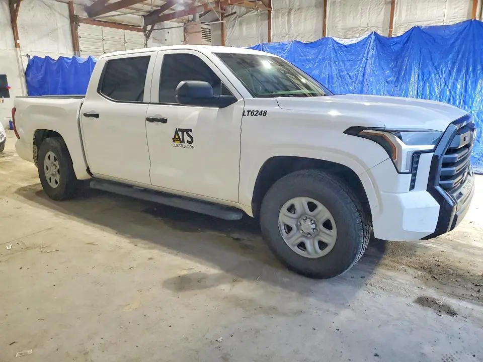 2026 TOYOTA TUNDRA SR  