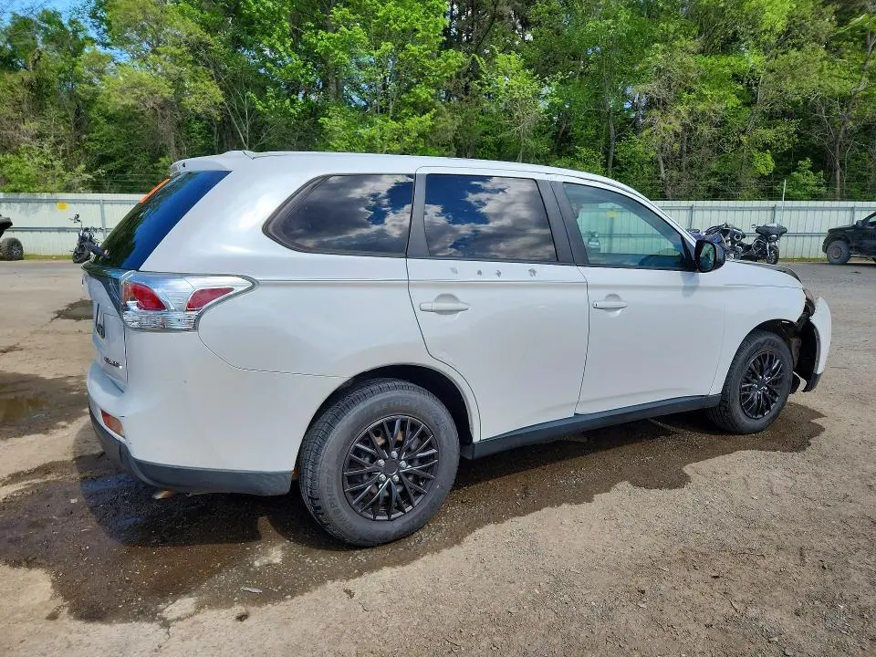 2014 MITSUBISHI OUTLANDER ES  