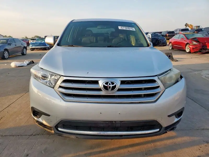 2013 TOYOTA HIGHLANDER BASE  