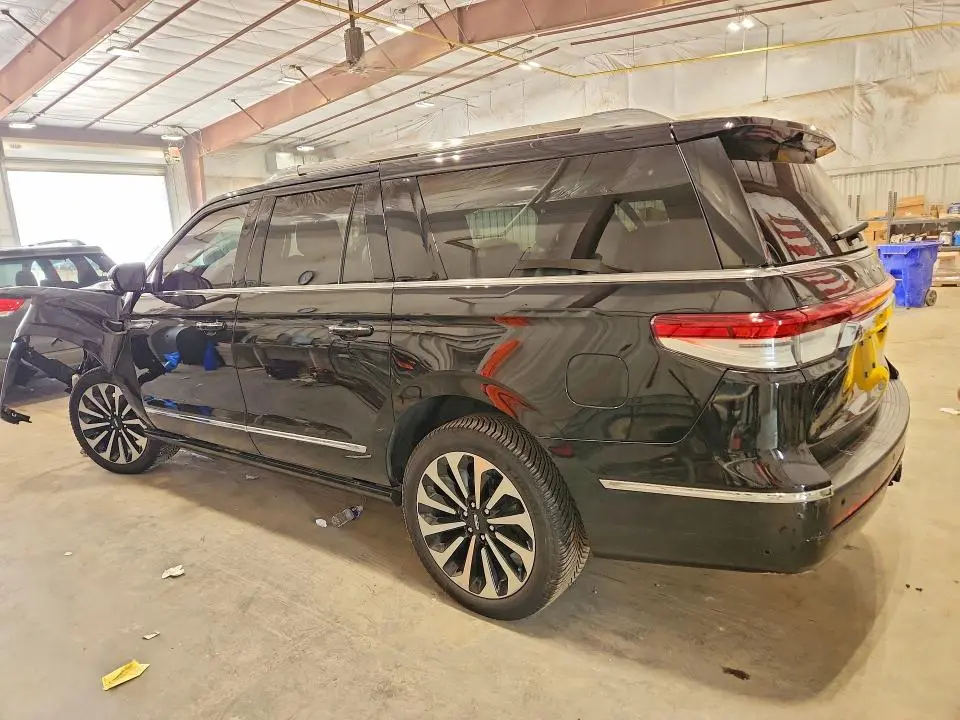 2022 LINCOLN NAVIGATOR L RESERVE  
