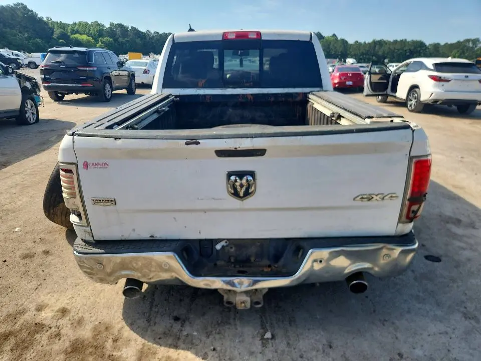 2017 RAM 1500 LARAMIE  