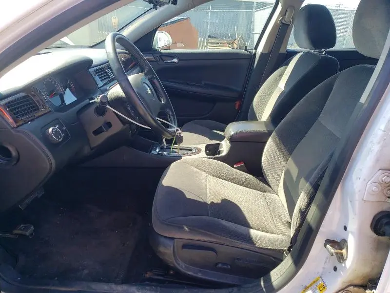 2013 CHEVROLET IMPALA LT  