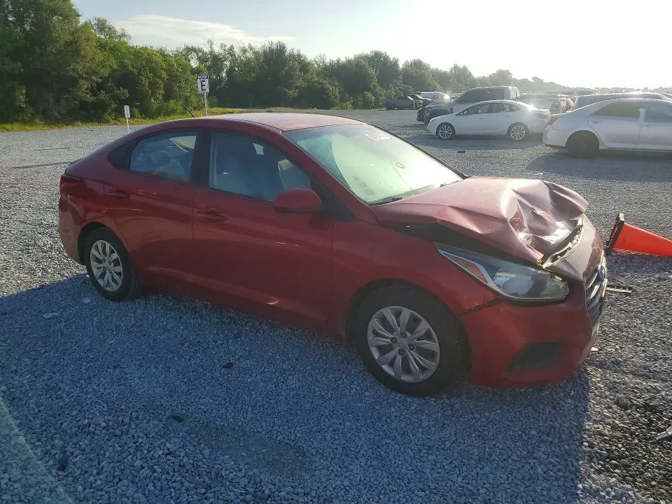 2018 HYUNDAI ACCENT SE  
