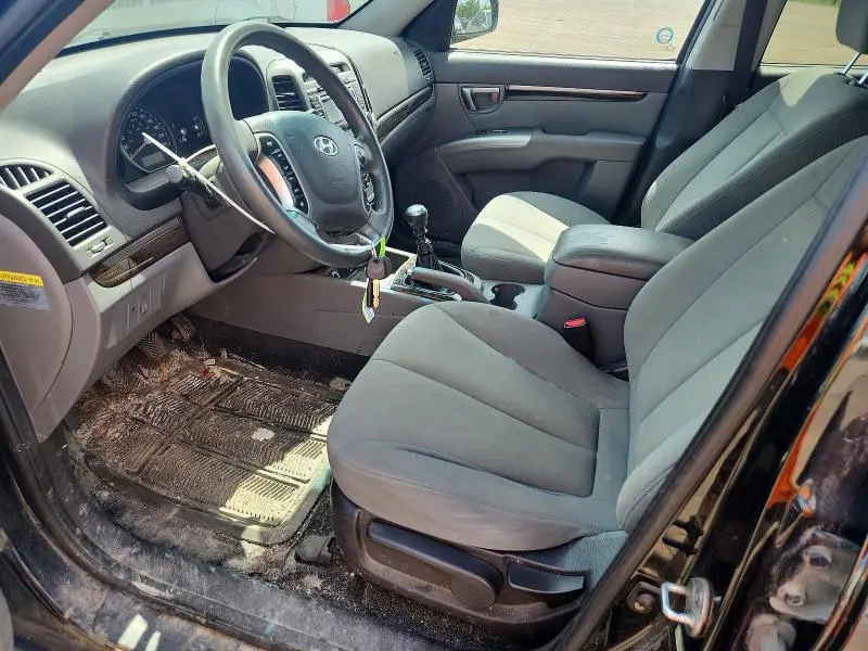 2010 HYUNDAI SANTA FE GLS  