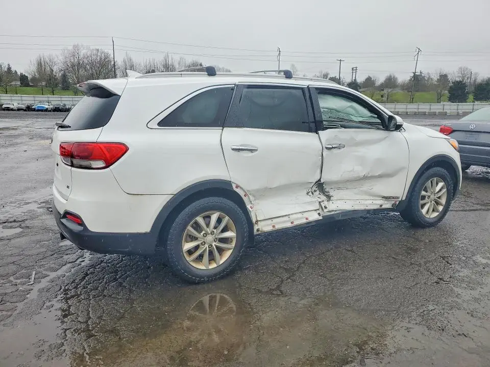 2016 KIA SORENTO LX V6  