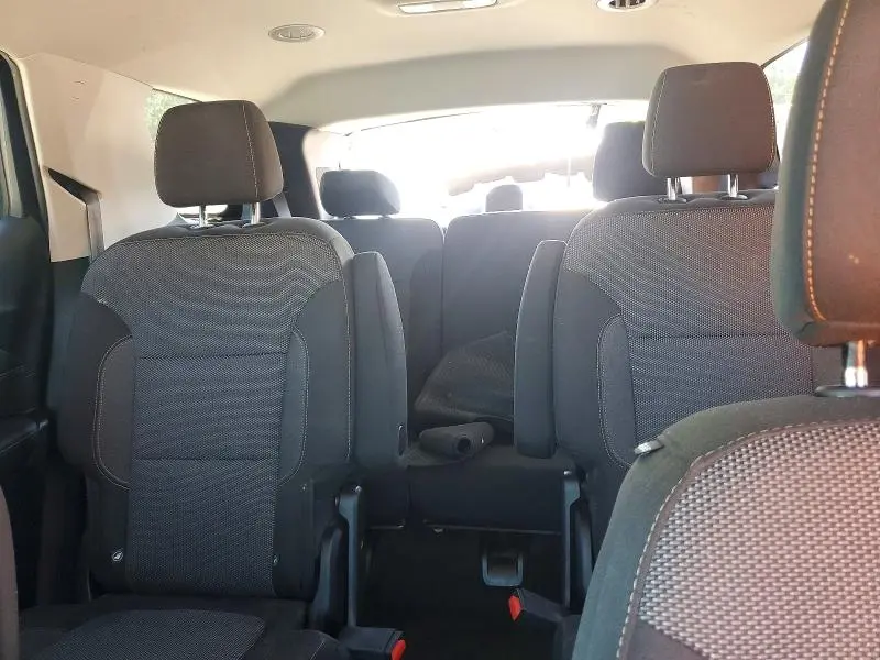 2019 CHEVROLET TRAVERSE LT  
