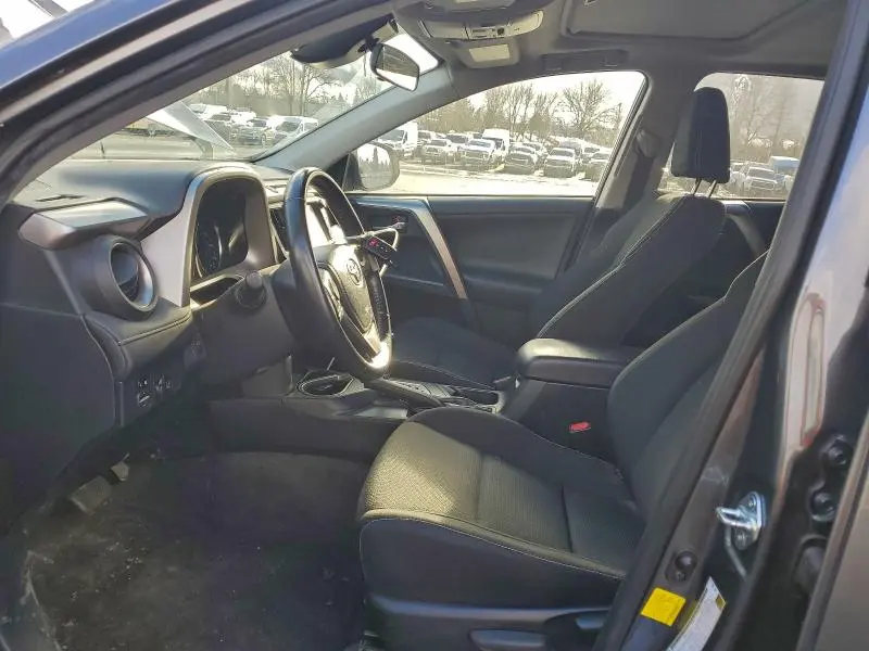 2016 TOYOTA RAV4 HV XLE  