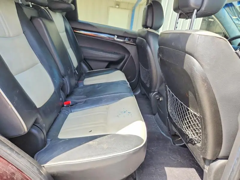 2013 KIA SORENTO SX  