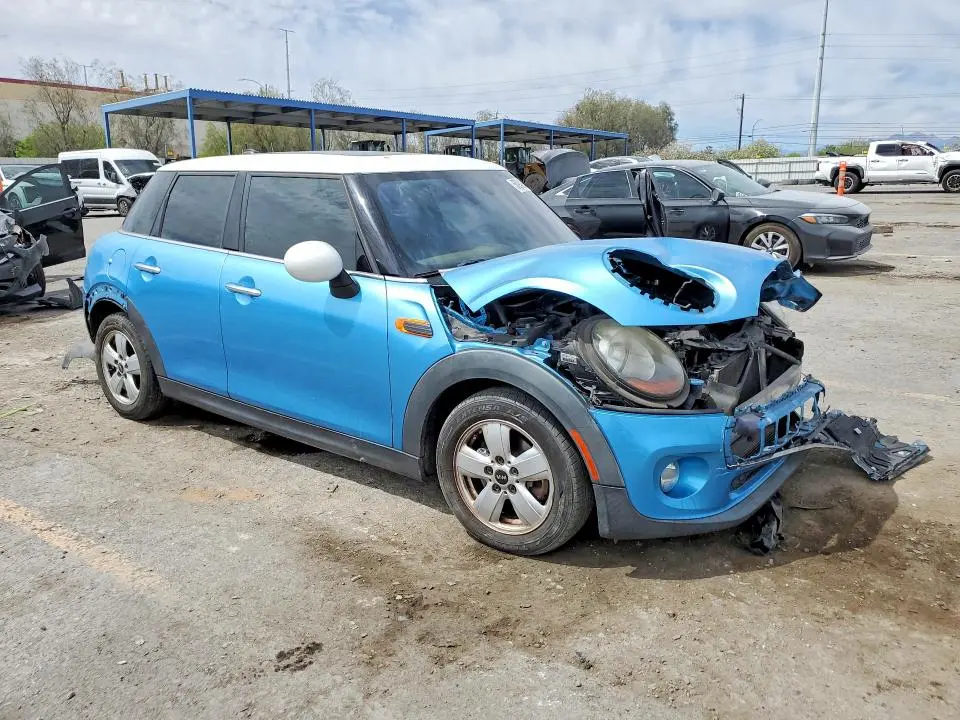 2015 MINI COOPER   