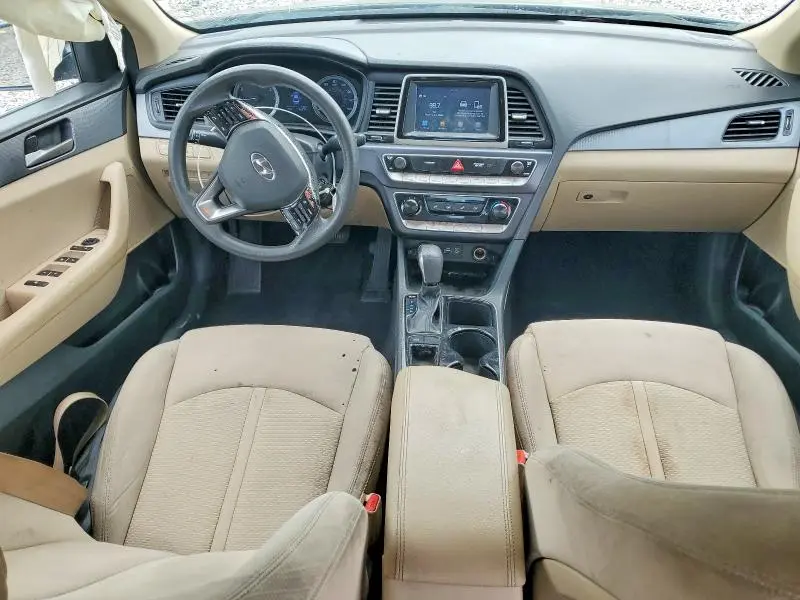 2018 HYUNDAI SONATA SE  